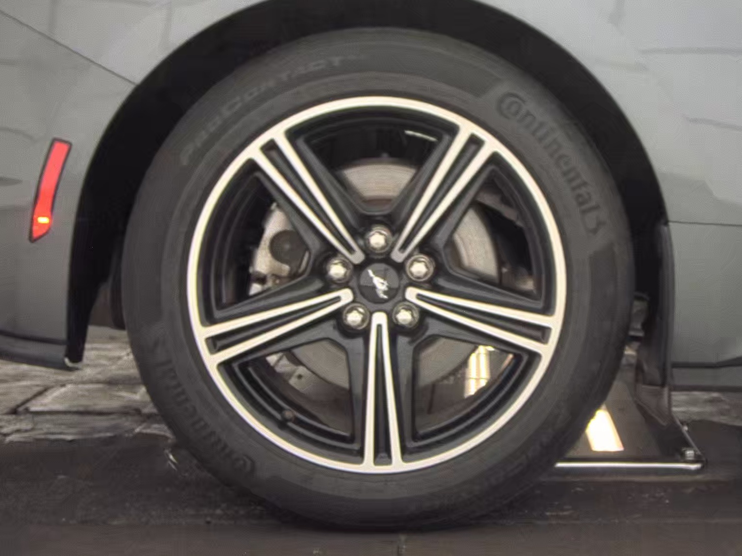 2024 Ford Mustang EcoBoost Premium RWD