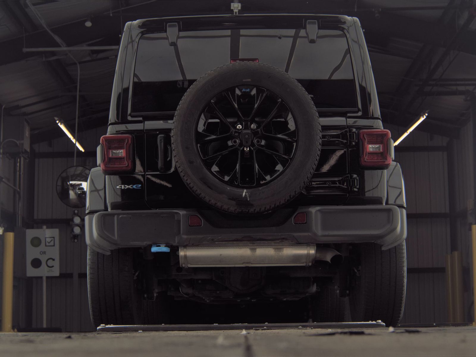 2022 Jeep Wrangler Unlimited 4xe Sahara AWD