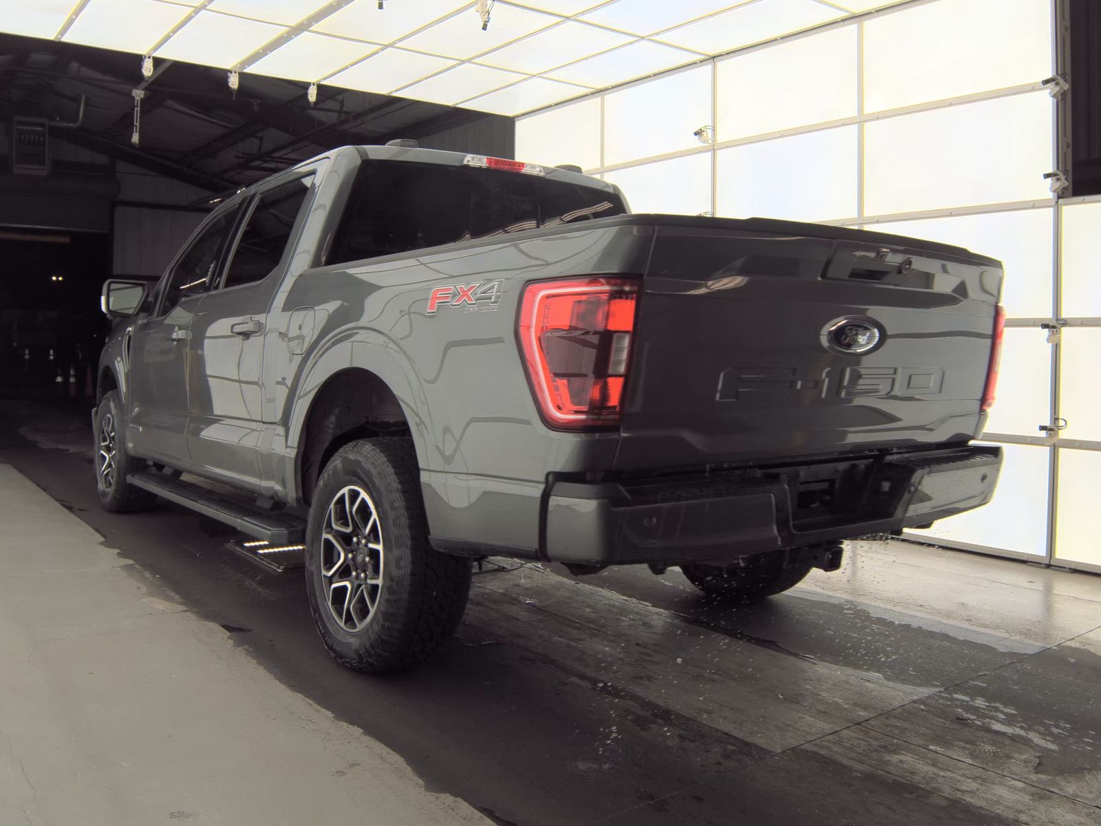 2023 Ford F-150 Hybrid XLT AWD