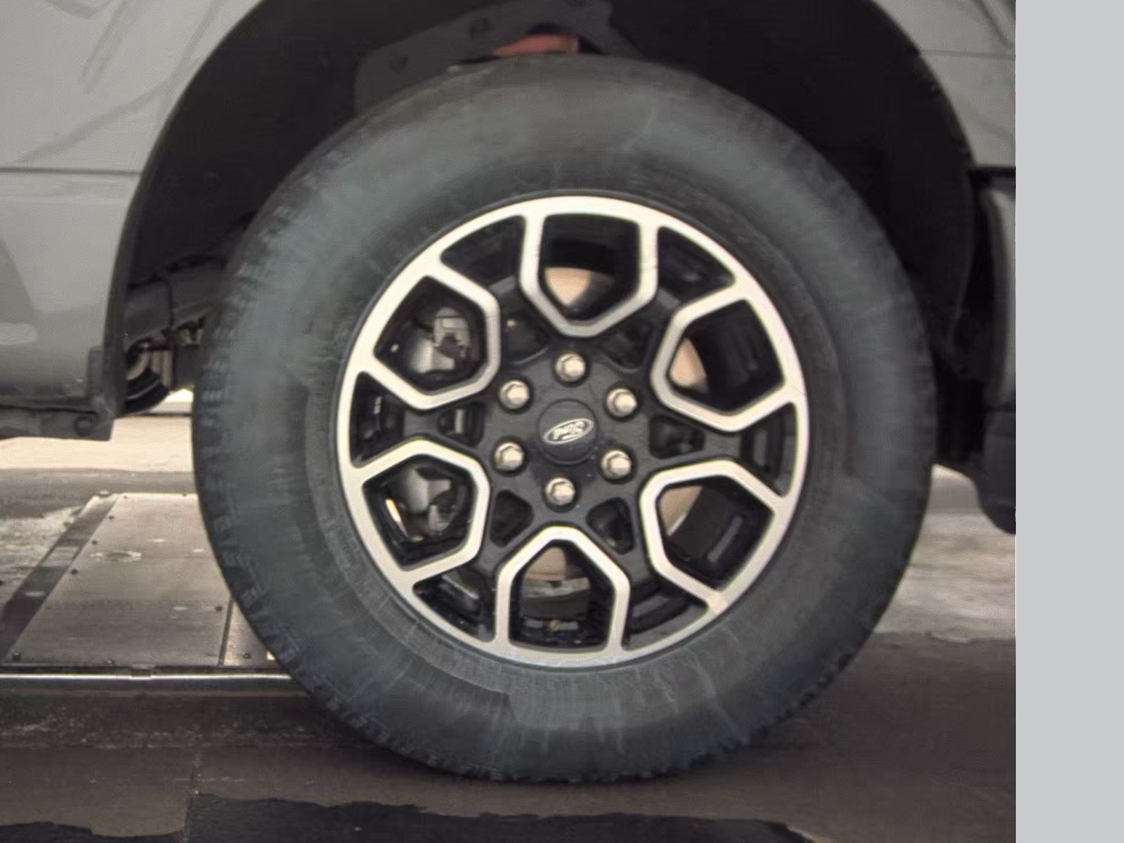 2023 Ford F-150 Hybrid XLT AWD