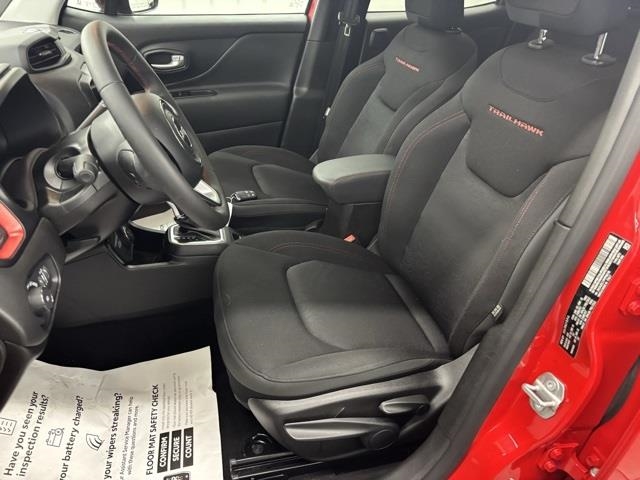 2023 Jeep Renegade Trailhawk AWD