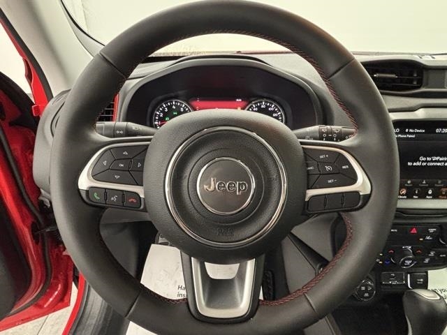 2023 Jeep Renegade Trailhawk AWD