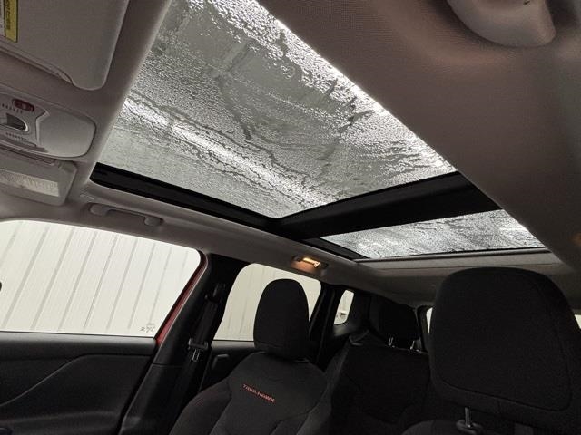 2023 Jeep Renegade Trailhawk AWD