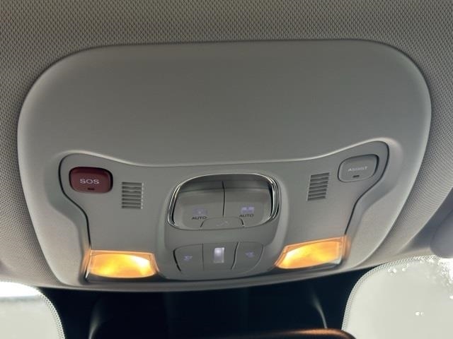 2023 Jeep Renegade Trailhawk AWD