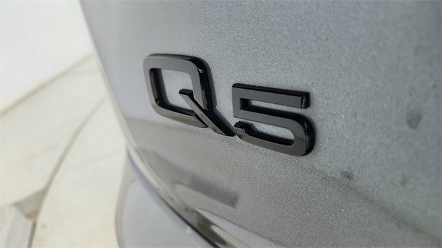 2024 Audi Q5 e Plug-In Hybrid S line Premium Plus AWD