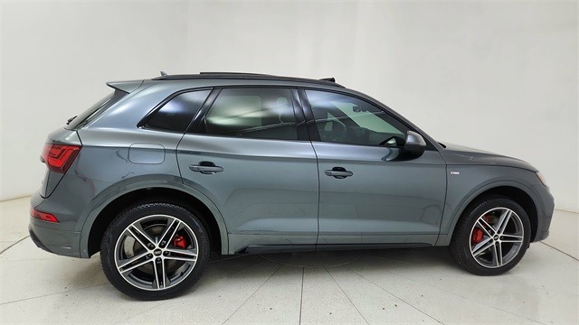 2024 Audi Q5 e Plug-In Hybrid S line Premium Plus AWD