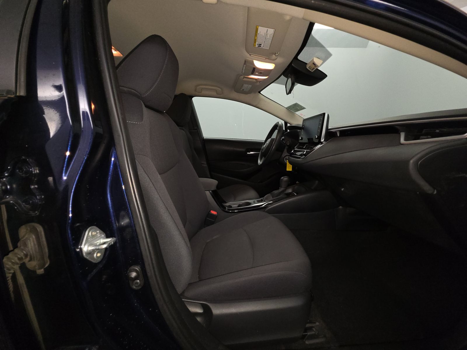 2020 Toyota Corolla LE FWD