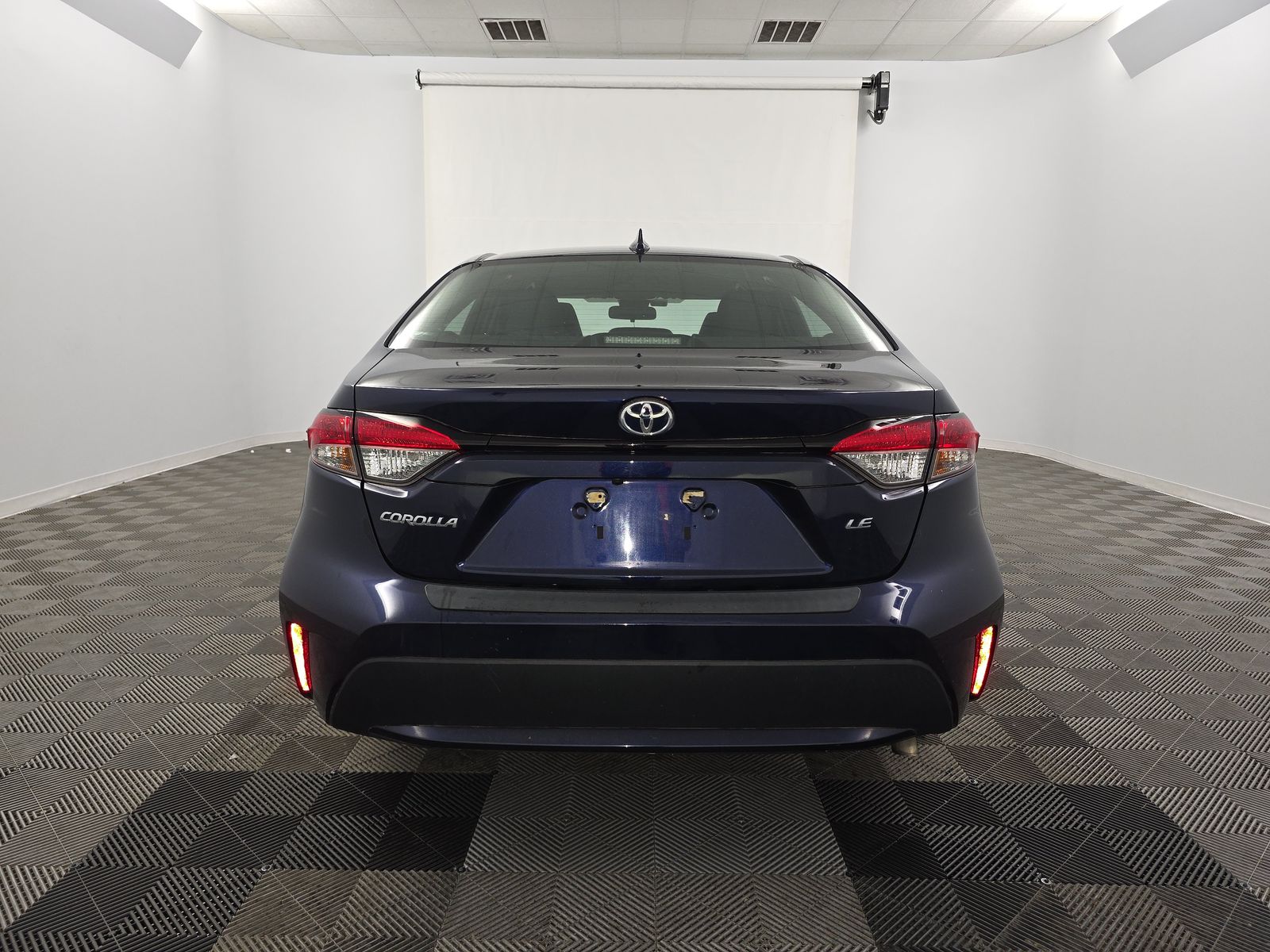 2020 Toyota Corolla LE FWD