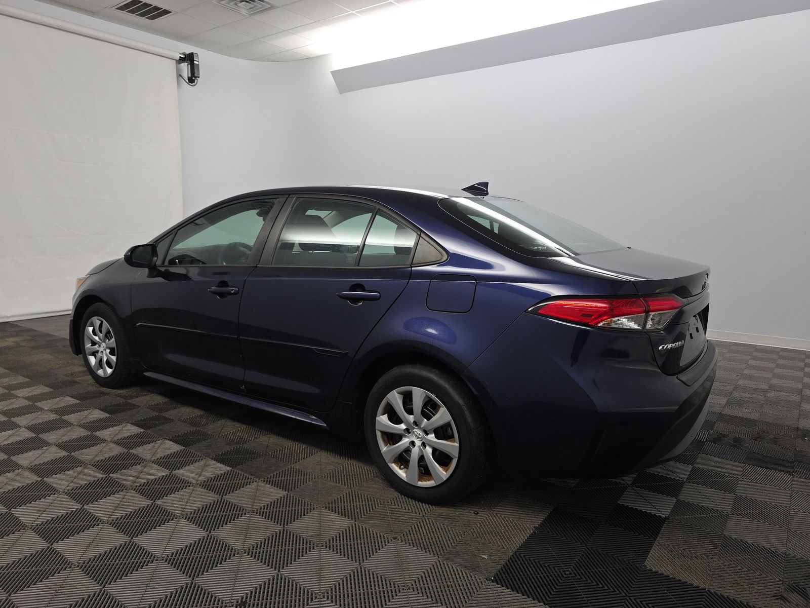 2020 Toyota Corolla LE FWD