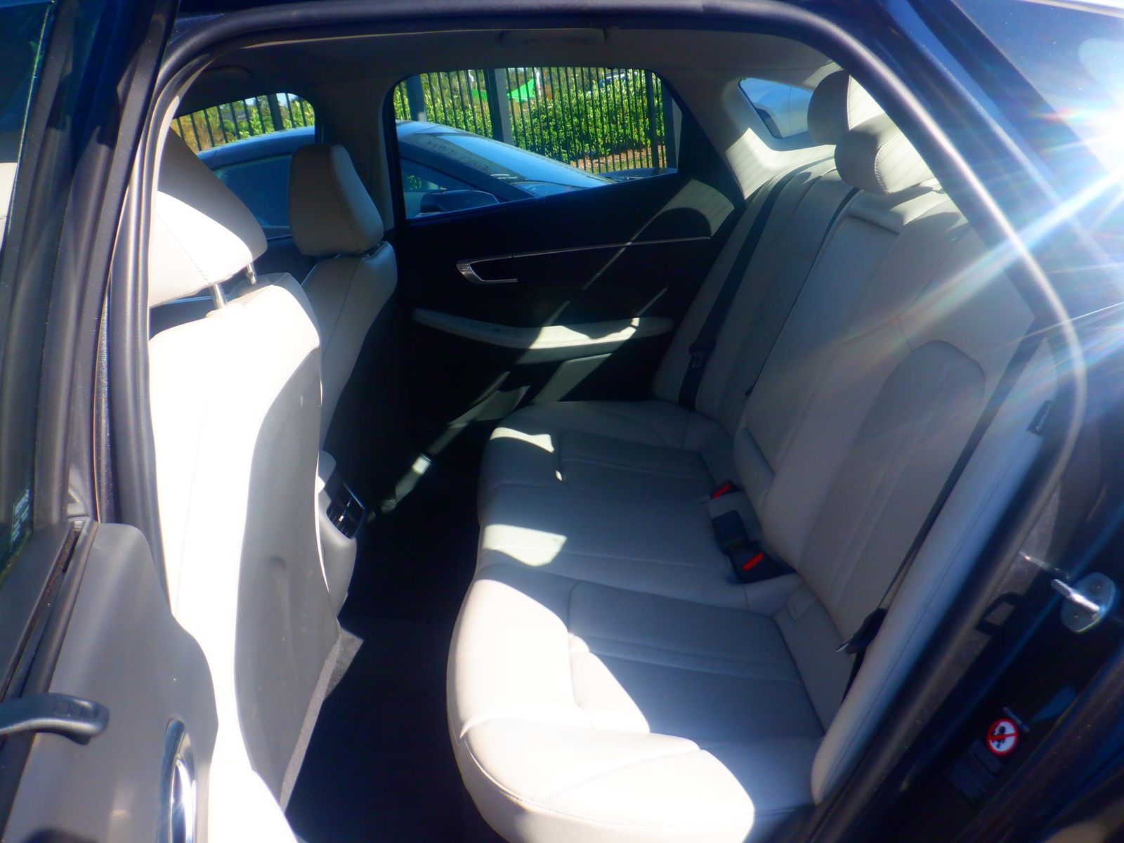 2022 Hyundai Sonata Hybrid Limited FWD