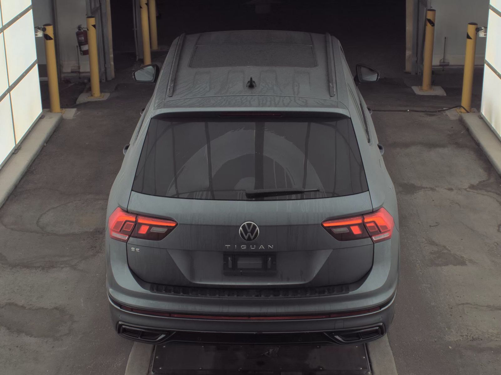 2023 Volkswagen Tiguan 2.0T SE R-Line Black FWD