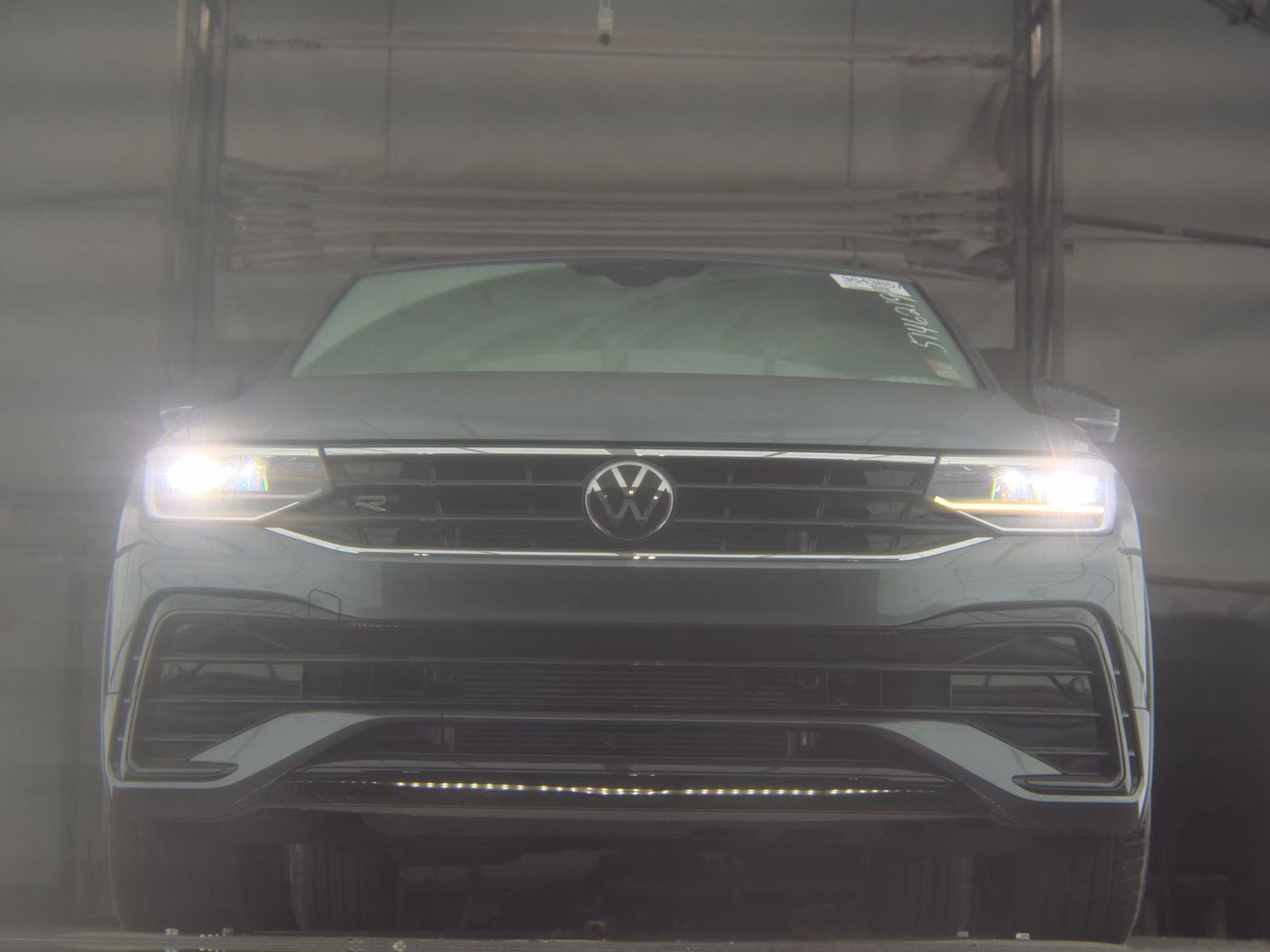 2023 Volkswagen Tiguan 2.0T SE R-Line Black FWD