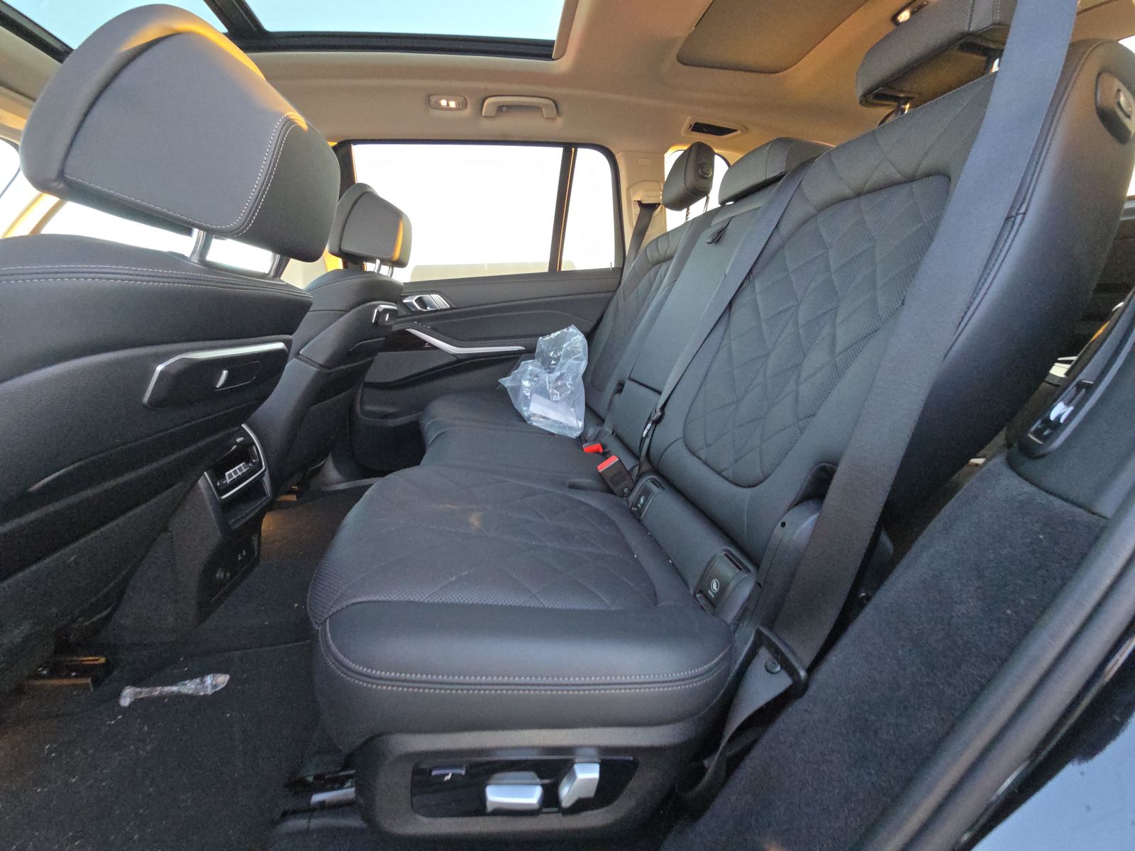 2024 BMW X7 xDrive40i AWD