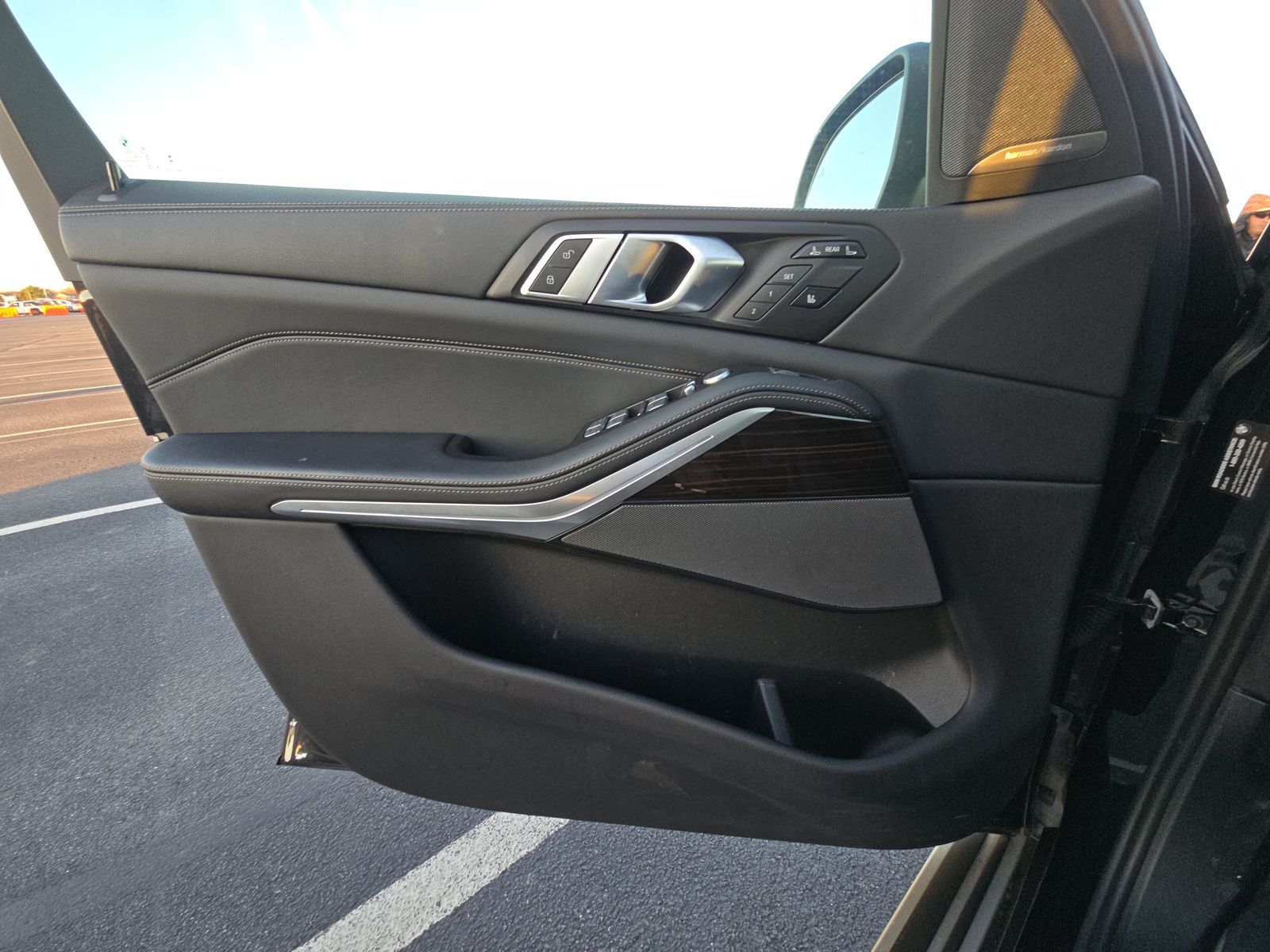 2024 BMW X7 xDrive40i AWD