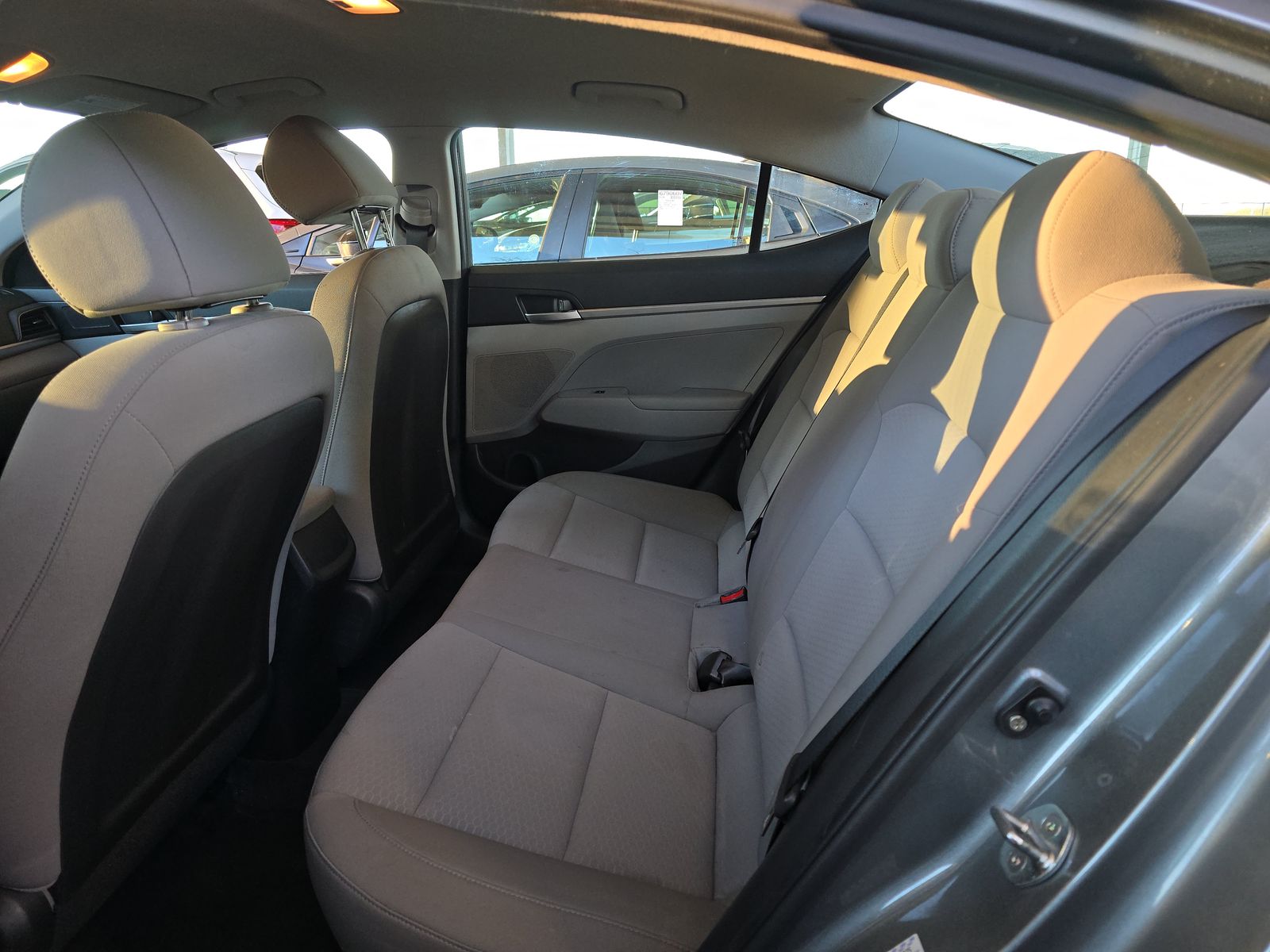 2019 Hyundai Elantra SE FWD