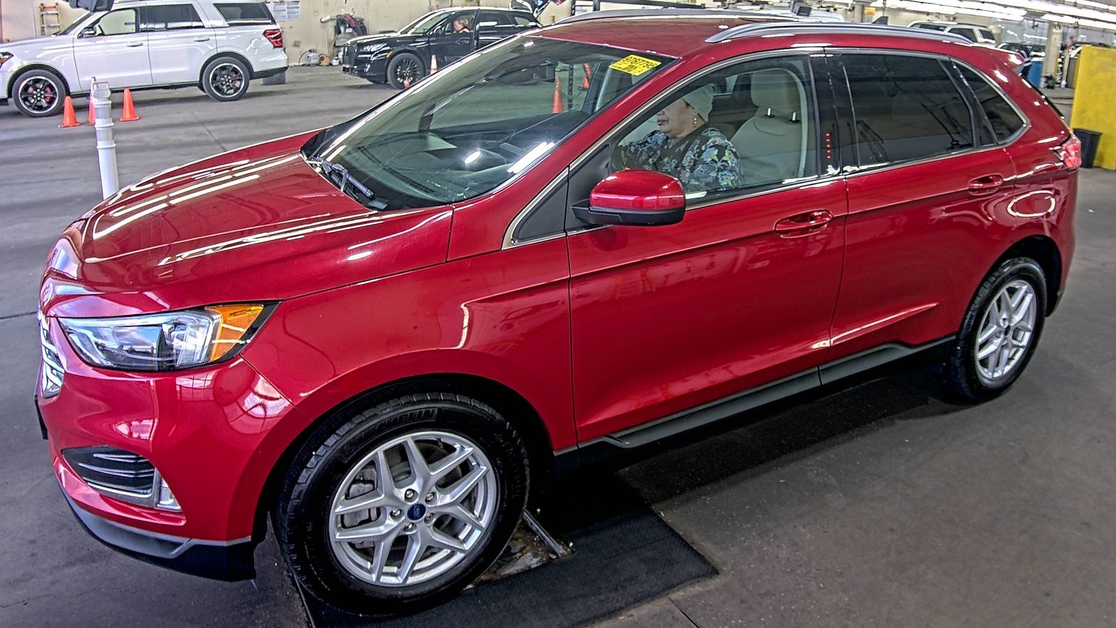 2022 Ford Edge SEL AWD