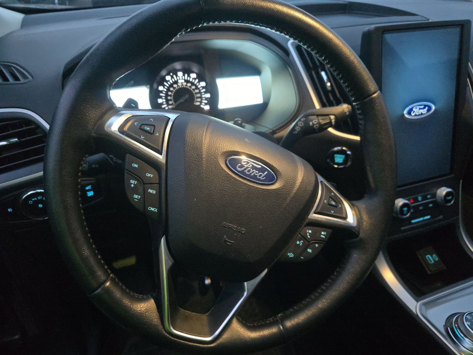 2023 Ford Edge SEL AWD