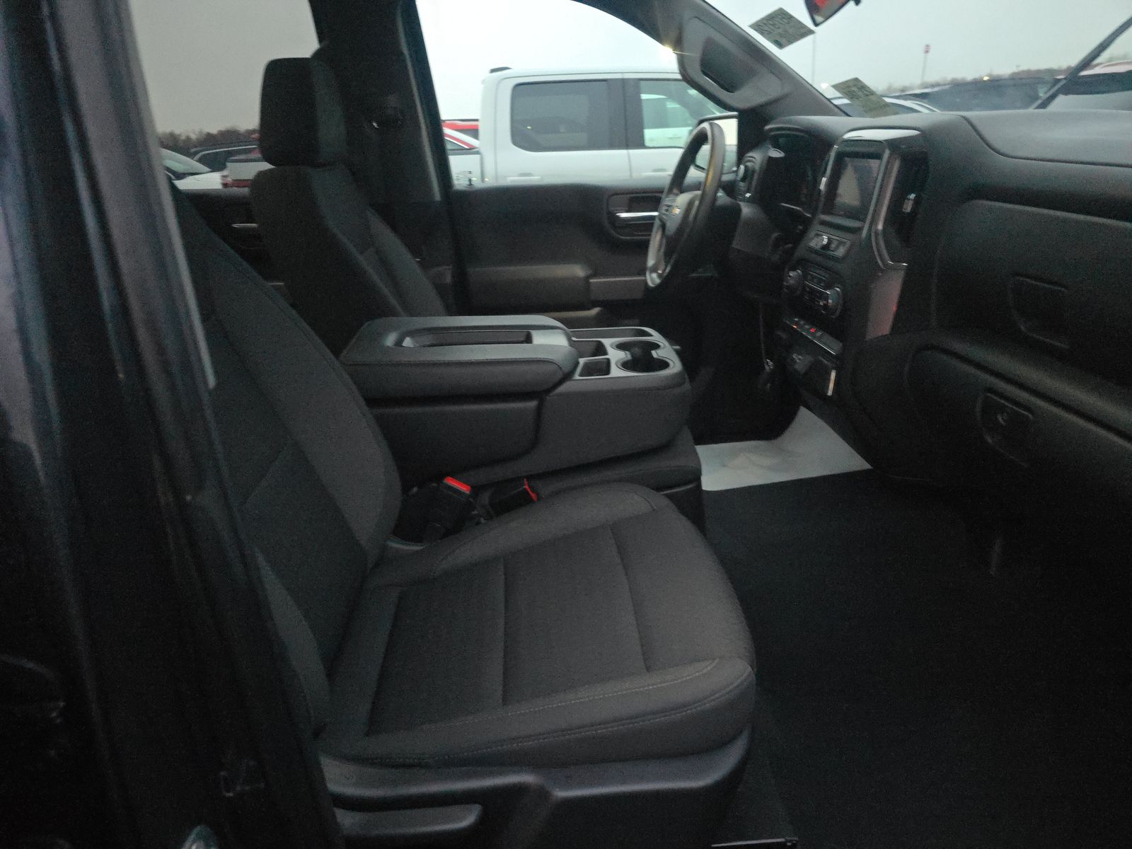 2023 Chevrolet Silverado 1500 Custom AWD