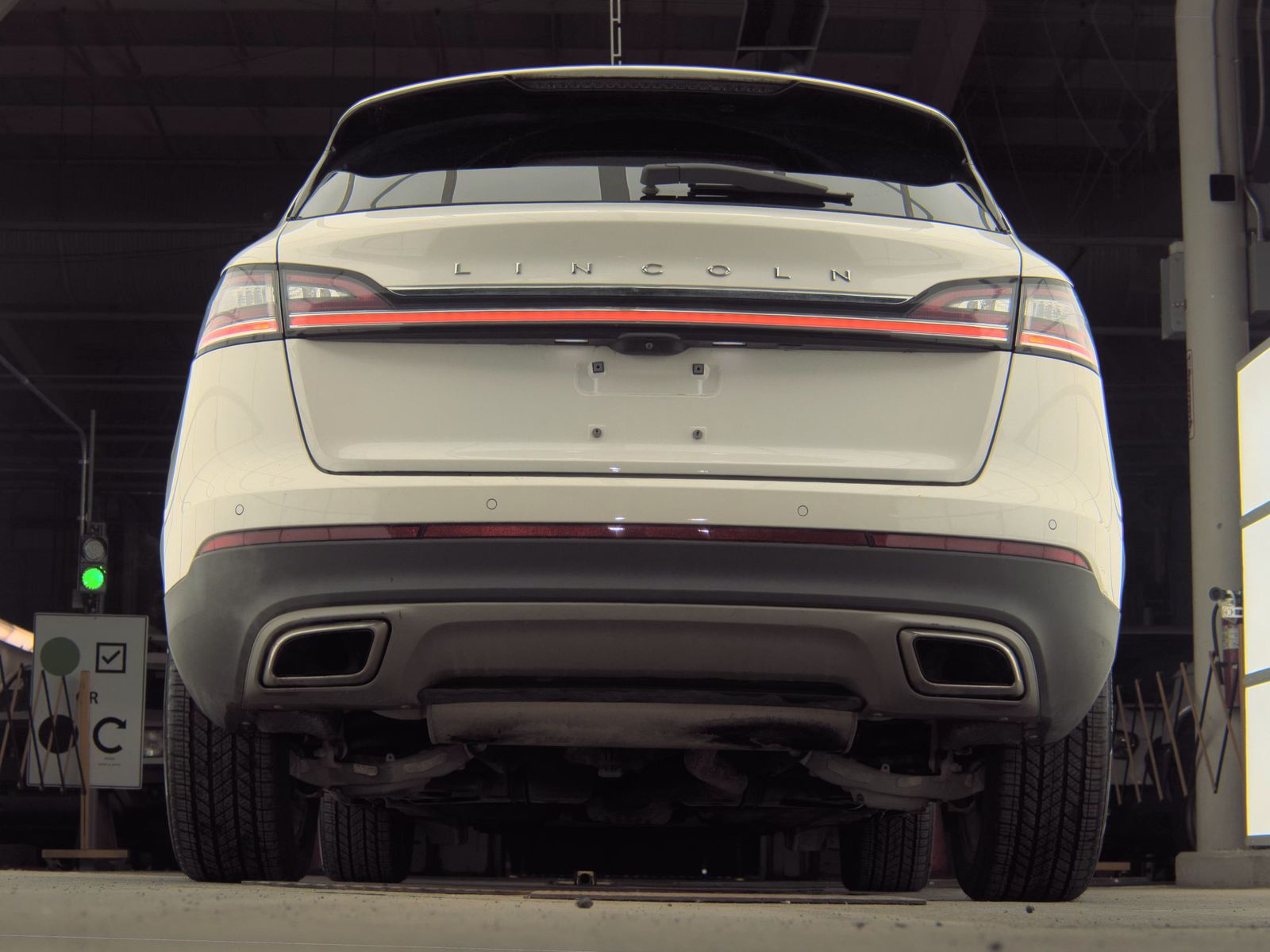 2022 Lincoln Nautilus Reserve AWD