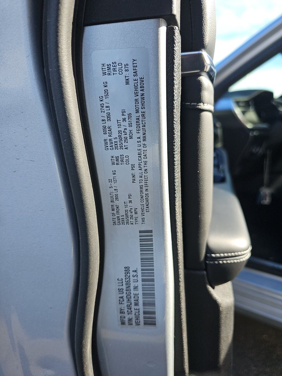 2022 Jeep Grand Cherokee Overland AWD