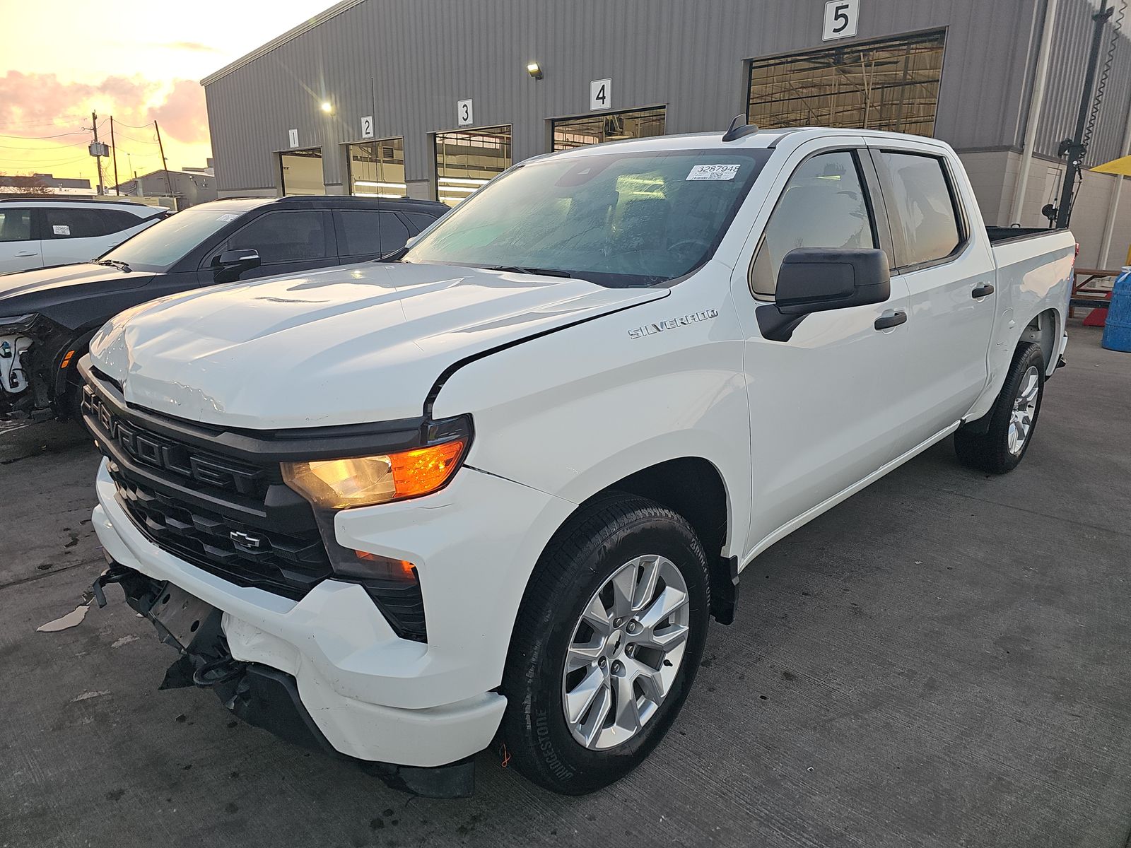 2022 Chevrolet Silverado 1500 Custom RWD