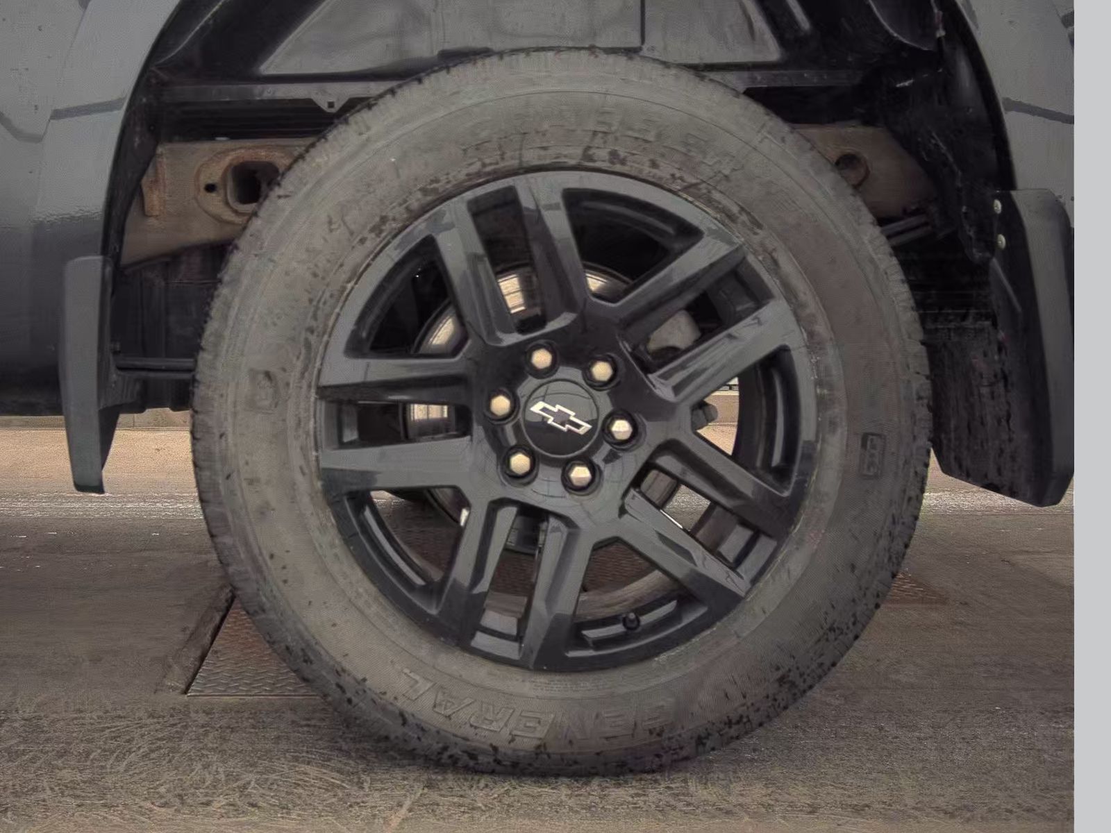 2023 Chevrolet Silverado 1500 Custom AWD