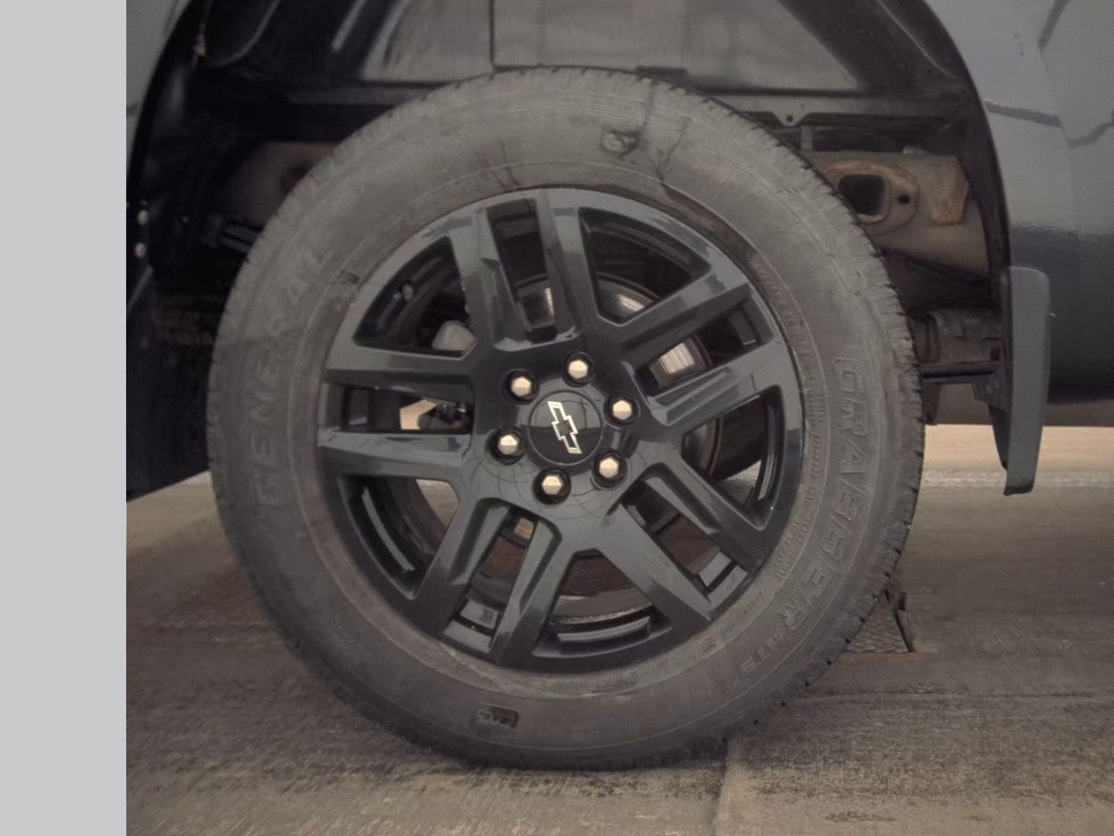 2023 Chevrolet Silverado 1500 Custom AWD