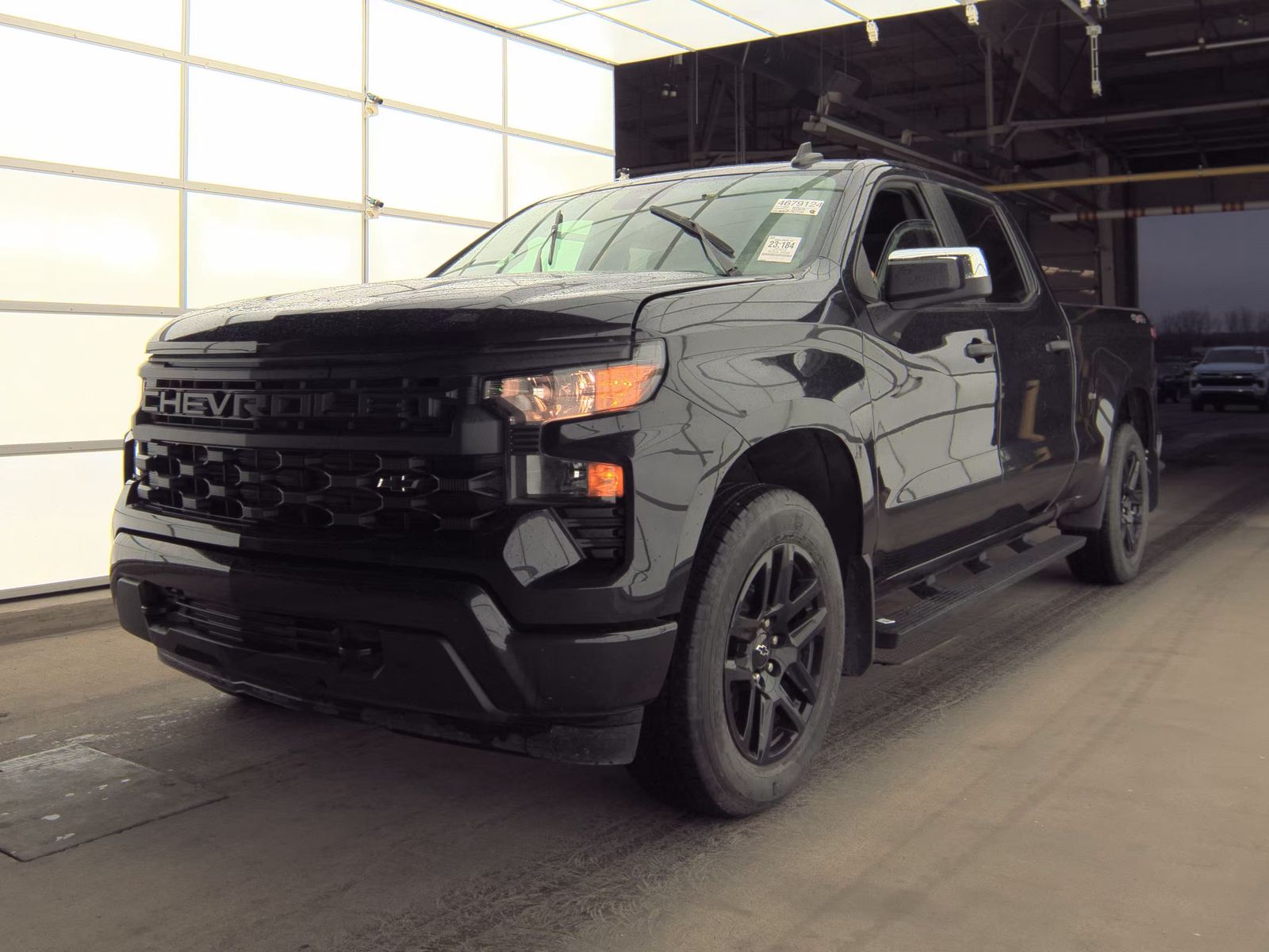 2023 Chevrolet Silverado 1500 Custom AWD