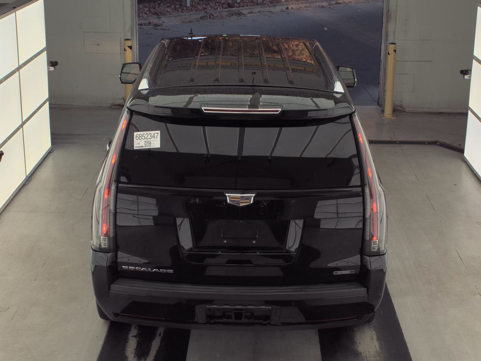 2020 Cadillac Escalade Premium Luxury RWD