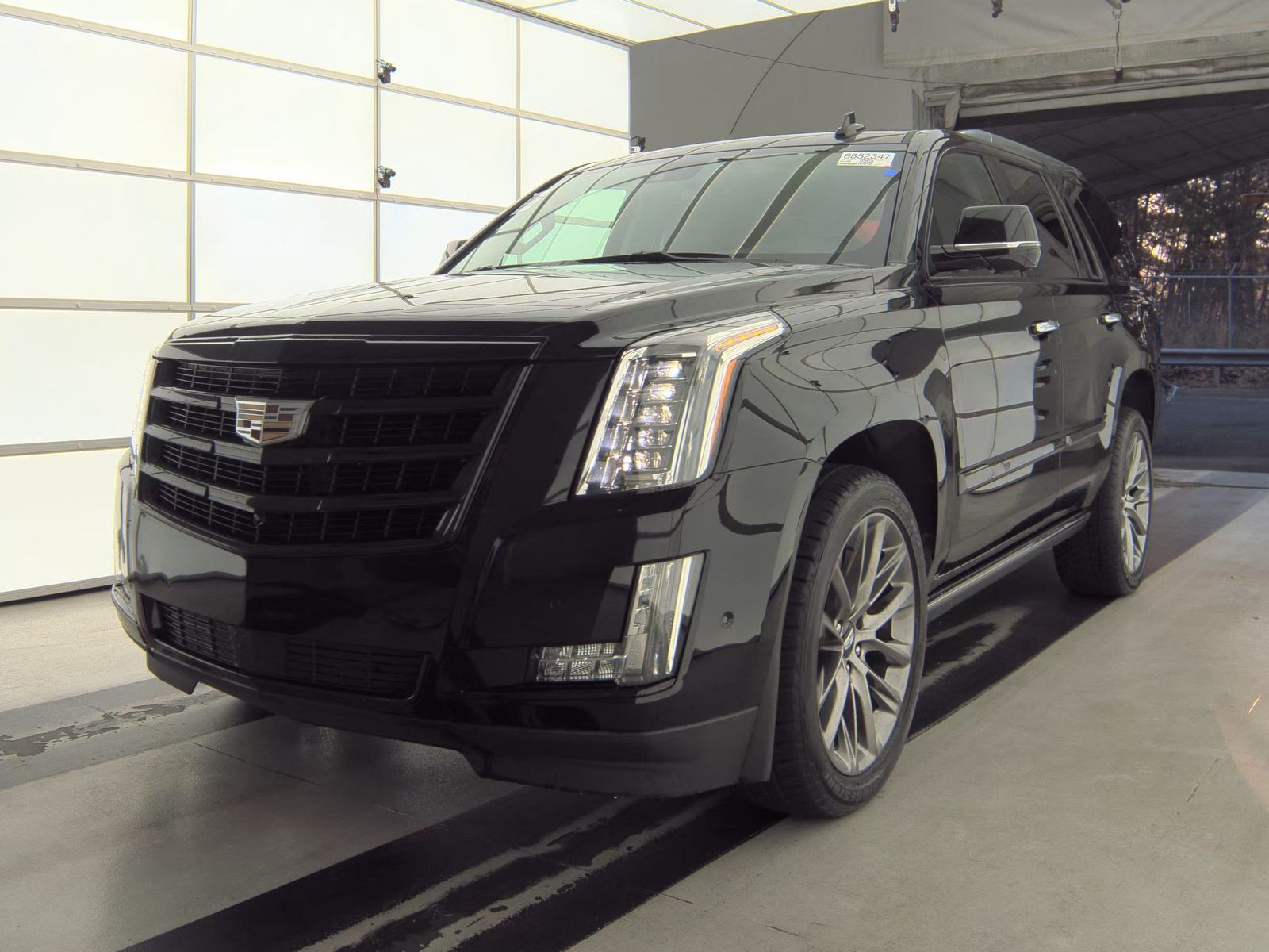 2020 Cadillac Escalade Premium Luxury RWD