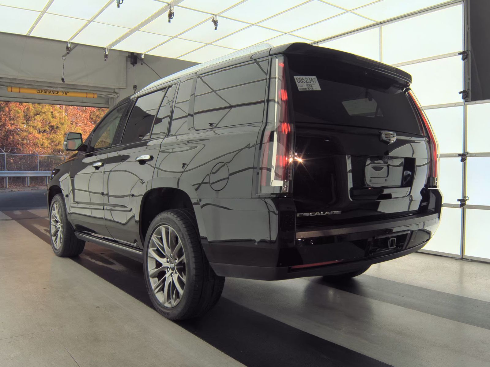 2020 Cadillac Escalade Premium Luxury RWD