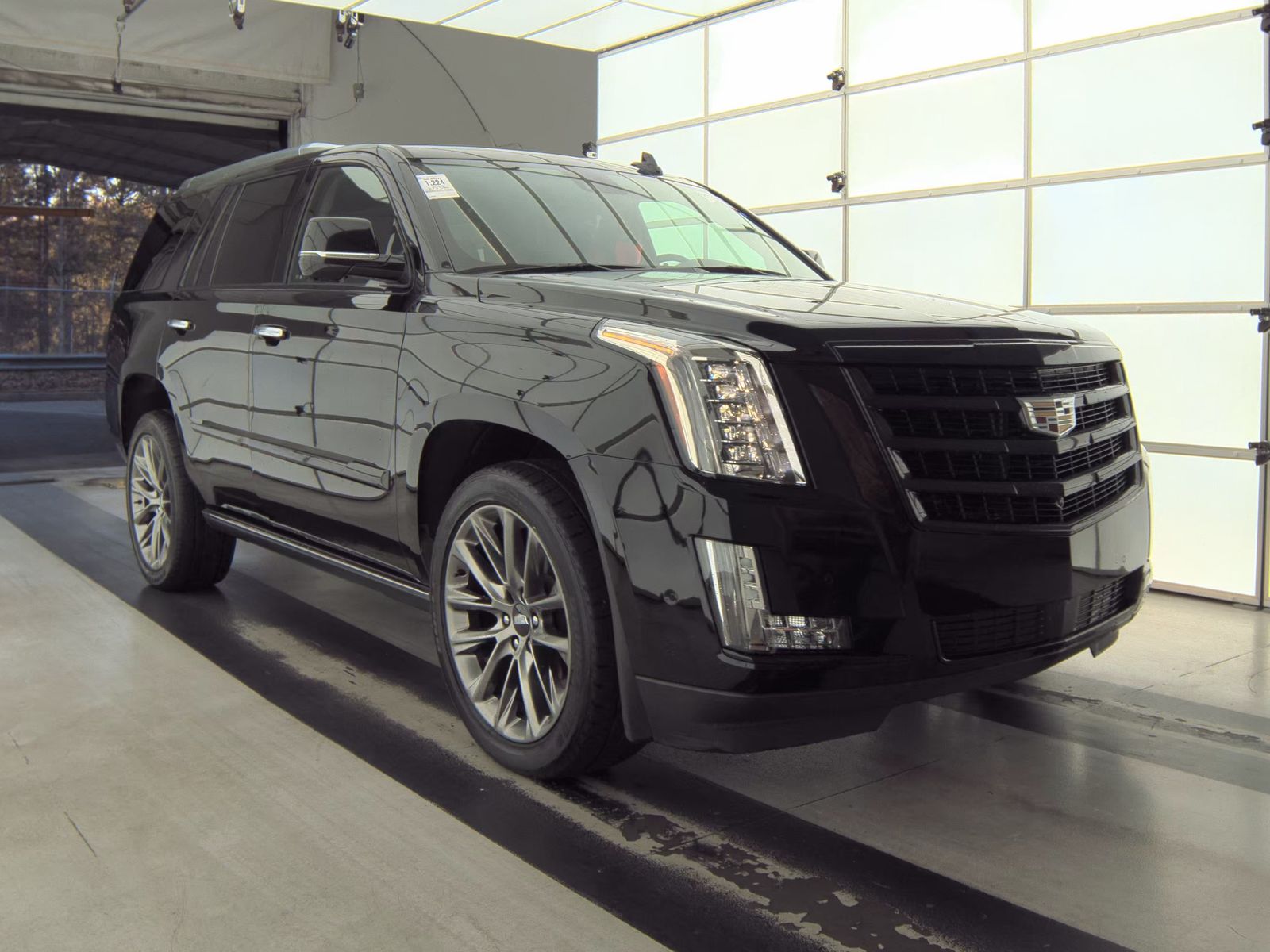 2020 Cadillac Escalade Premium Luxury RWD