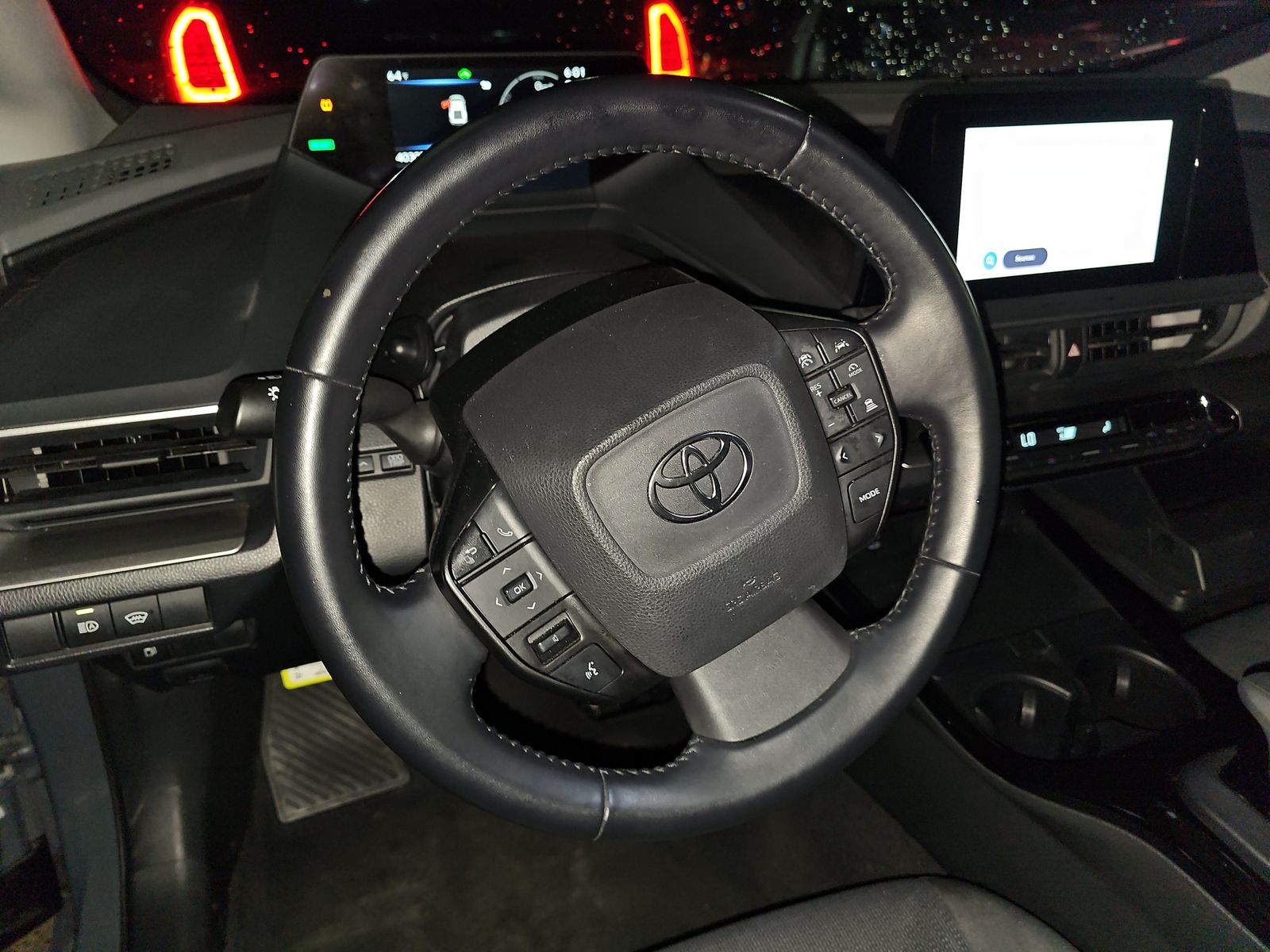 2024 Toyota Prius LE FWD