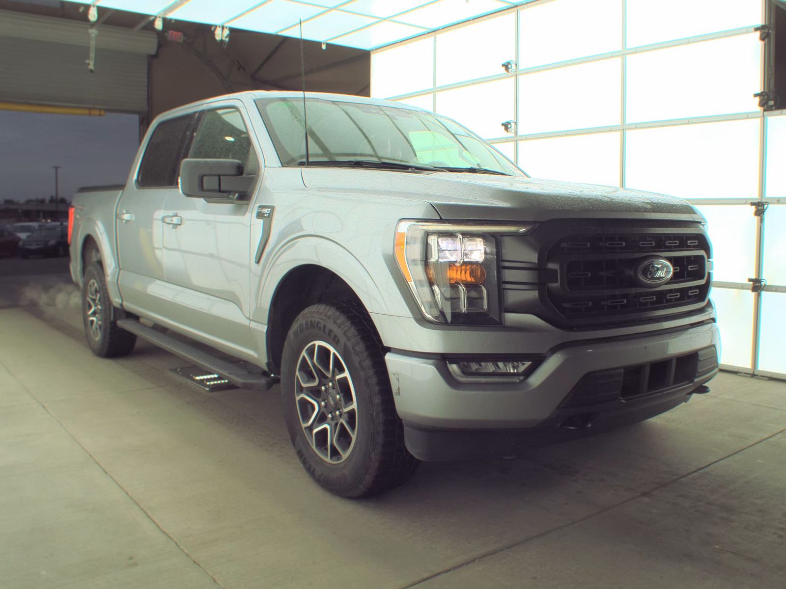 2023 Ford F-150 XLT AWD