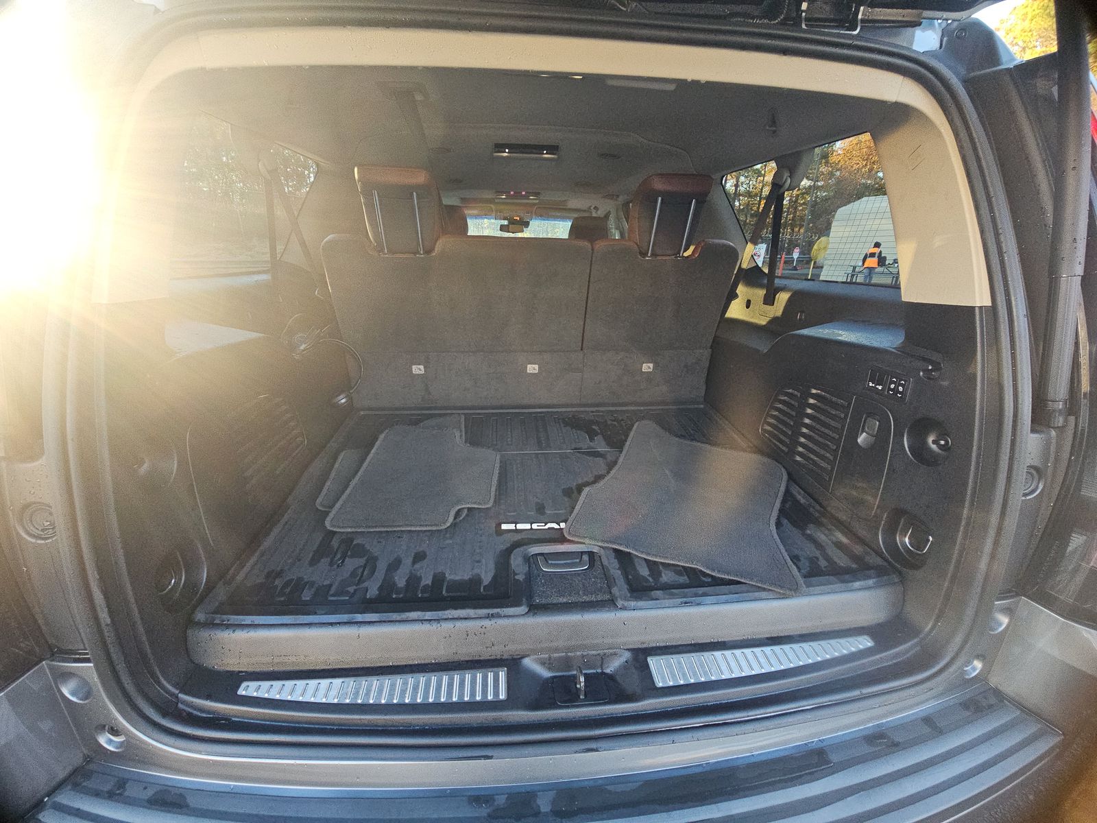 2019 Cadillac Escalade ESV Premium Luxury RWD