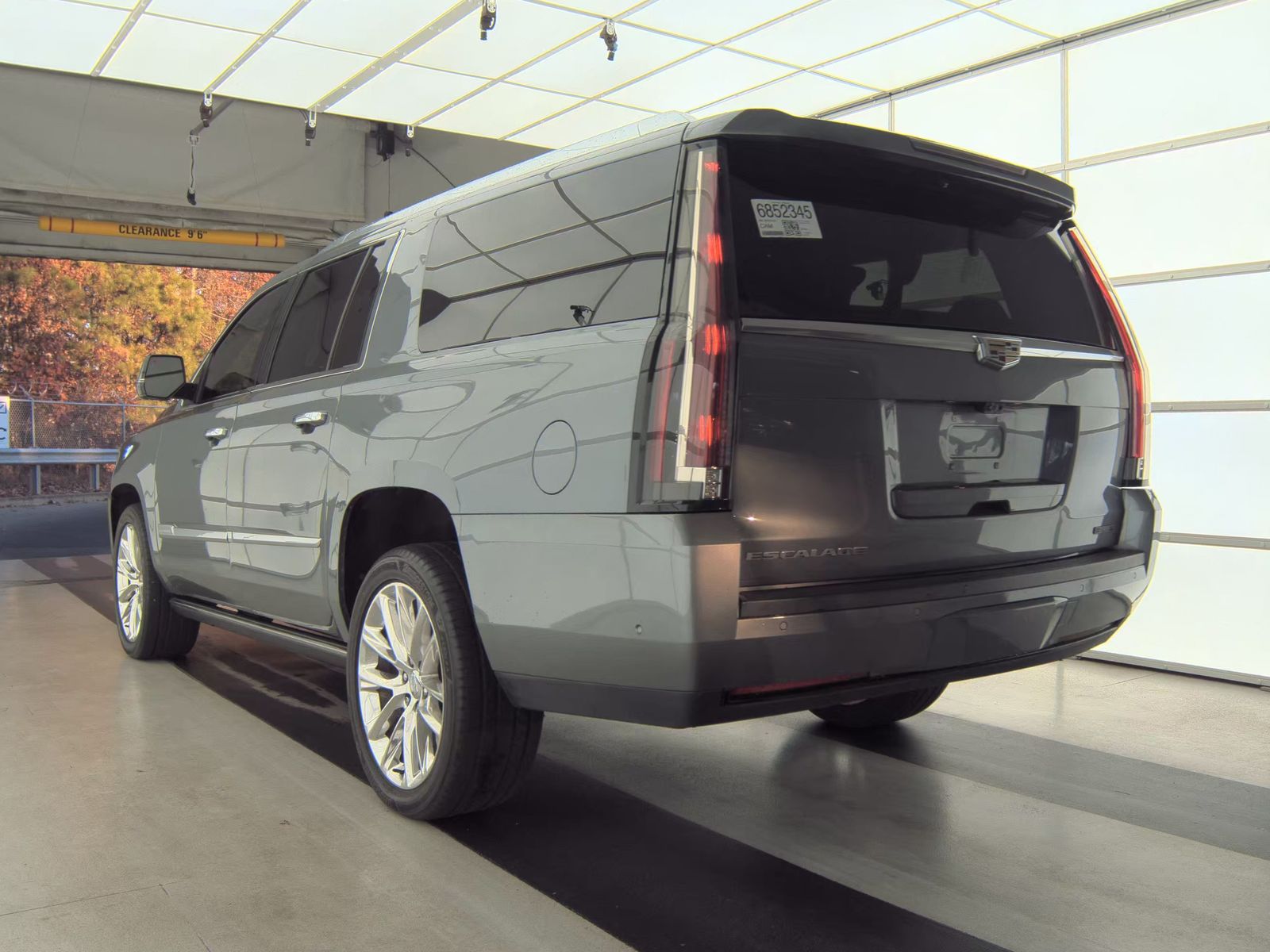 2019 Cadillac Escalade ESV Premium Luxury RWD