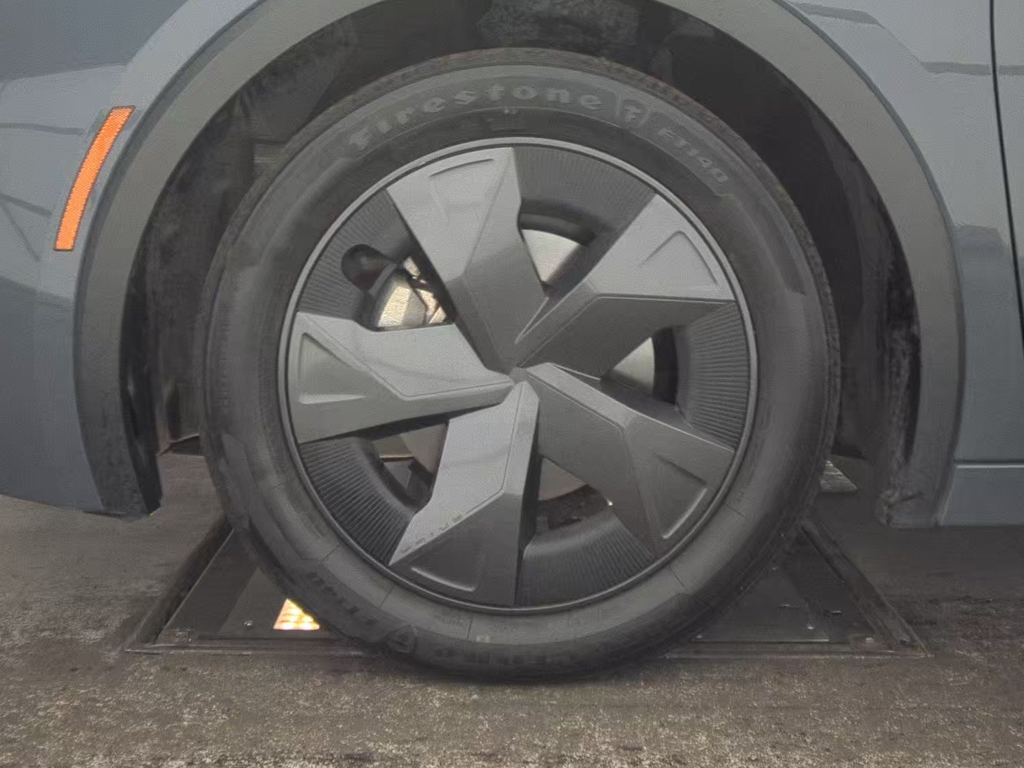 2024 Toyota Prius LE FWD