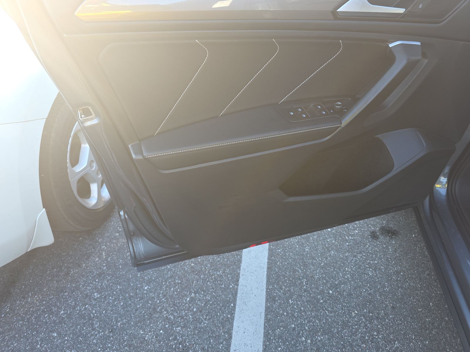 2023 Volkswagen Tiguan 2.0T SE R-Line Black FWD