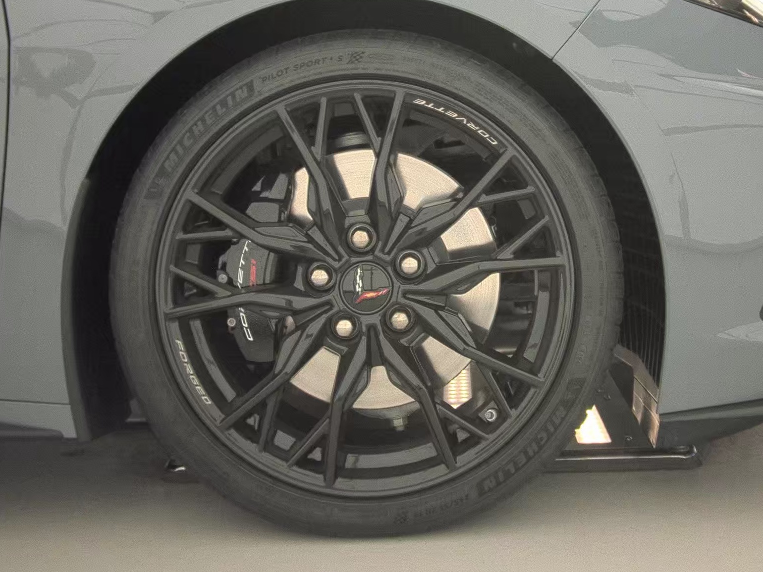 2025 Chevrolet Corvette Stingray RWD