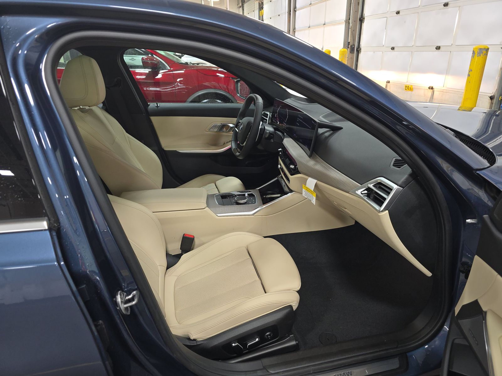 2025 BMW 3 Series 330i xDrive AWD