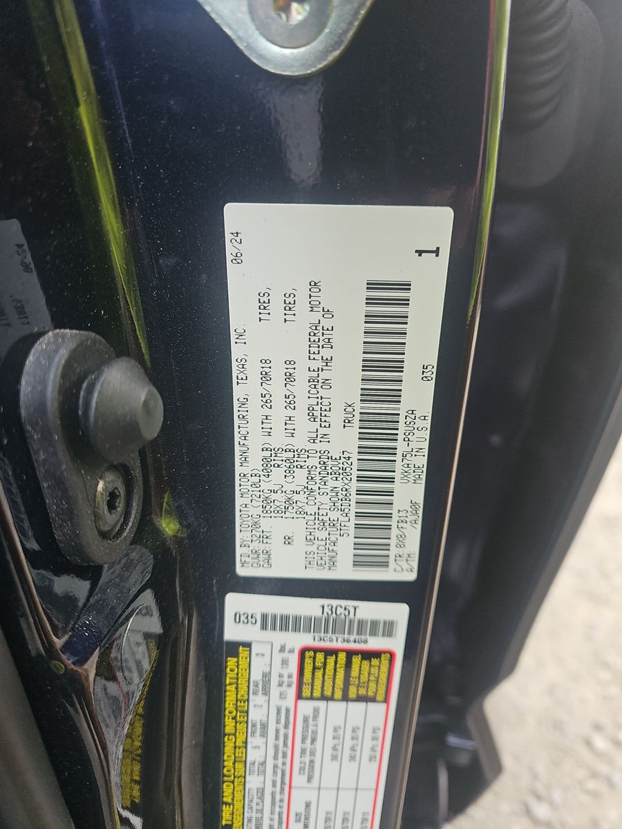 2024 Toyota Tundra SR5 AWD