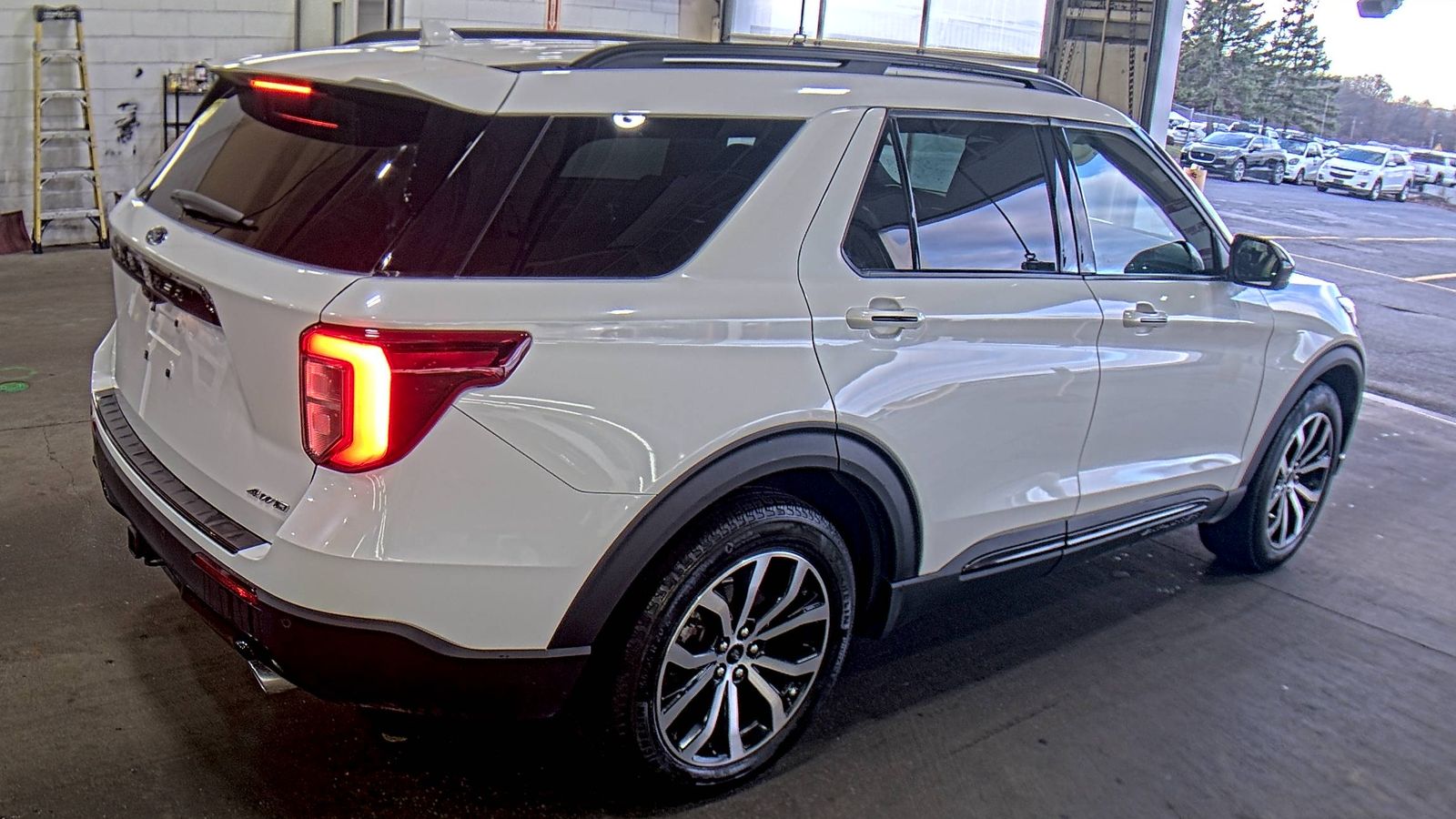 2022 Ford Explorer ST-Line AWD