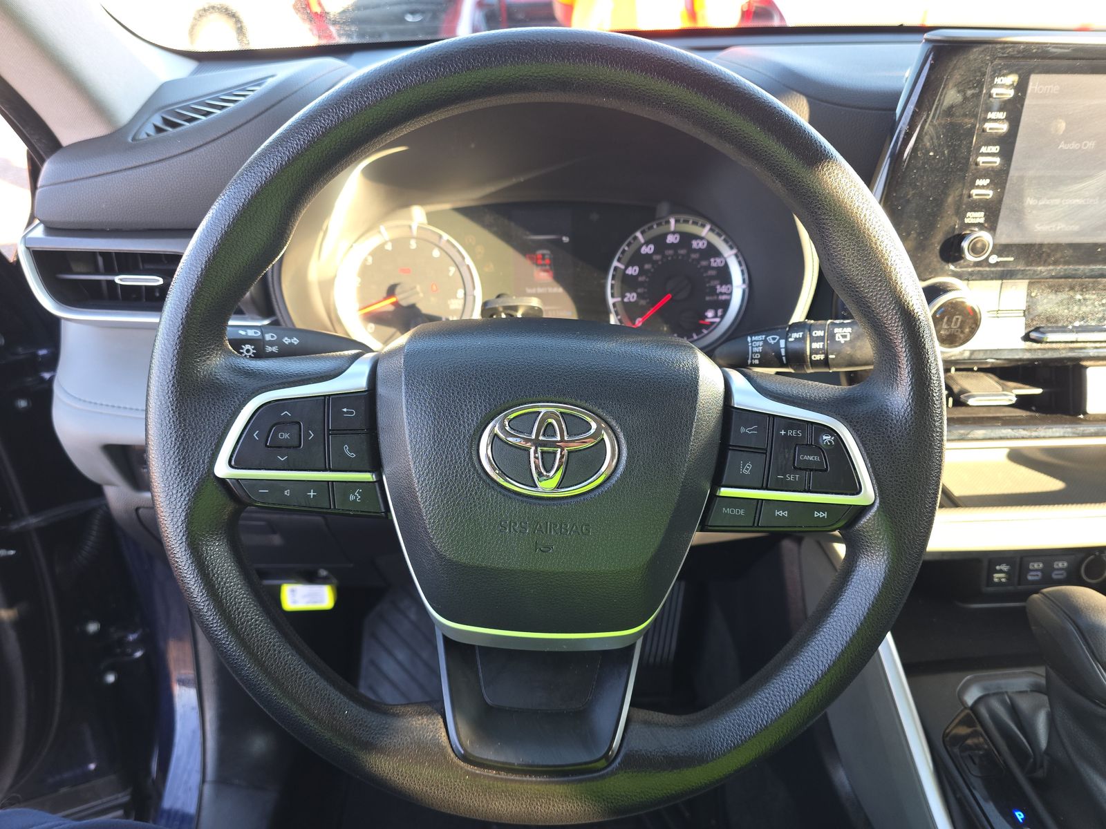 2022 Toyota Highlander L FWD