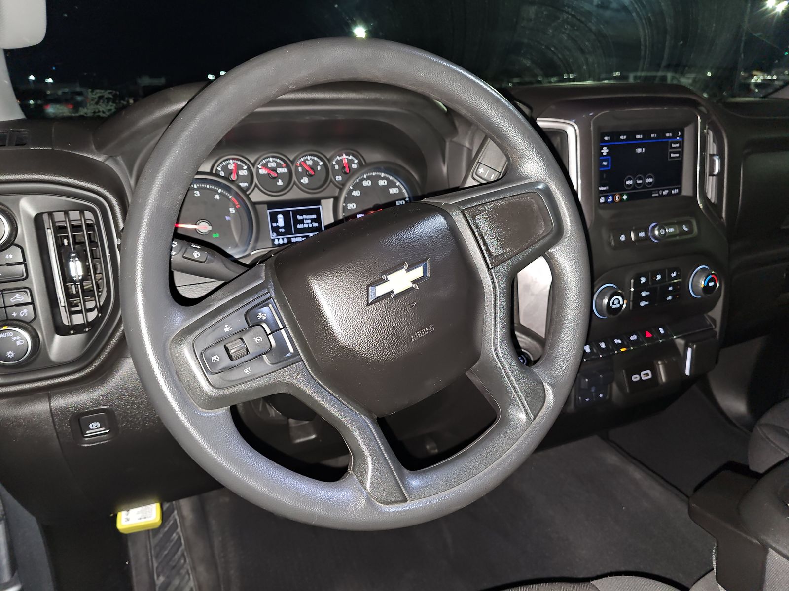 2024 Chevrolet Silverado 2500HD Custom AWD