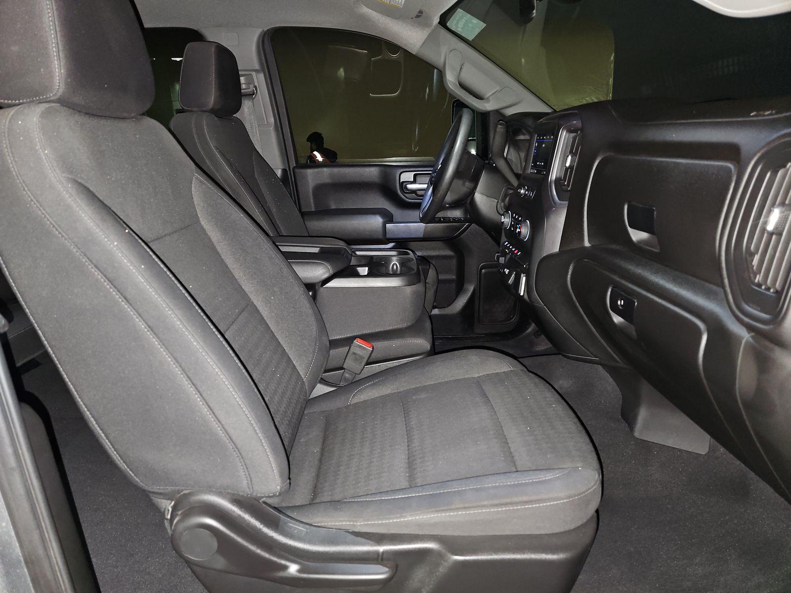 2024 Chevrolet Silverado 2500HD Custom AWD