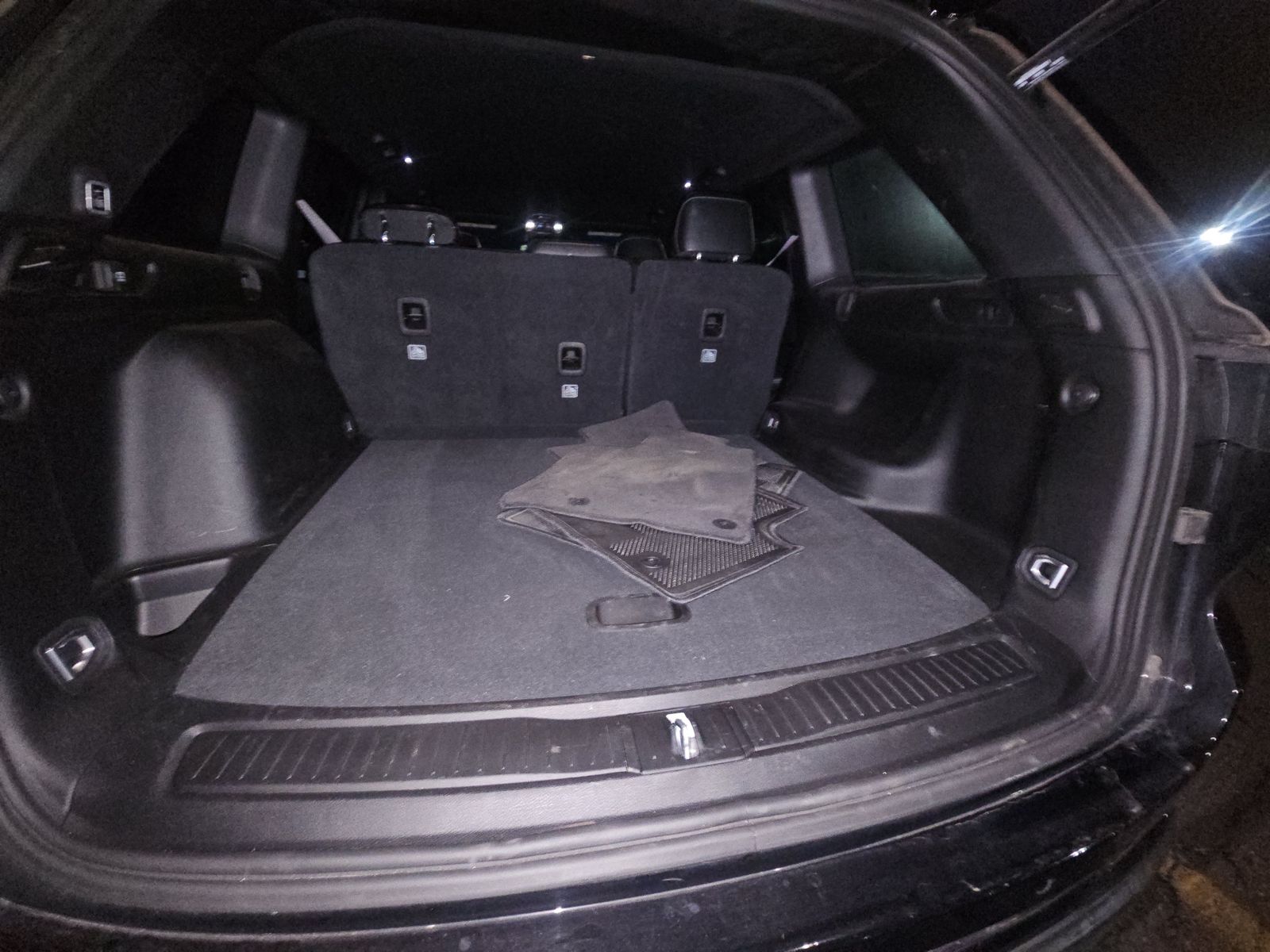 2024 Jeep Grand Cherokee Altitude AWD