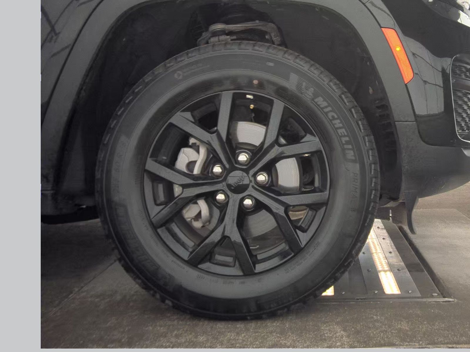 2024 Jeep Grand Cherokee Altitude AWD