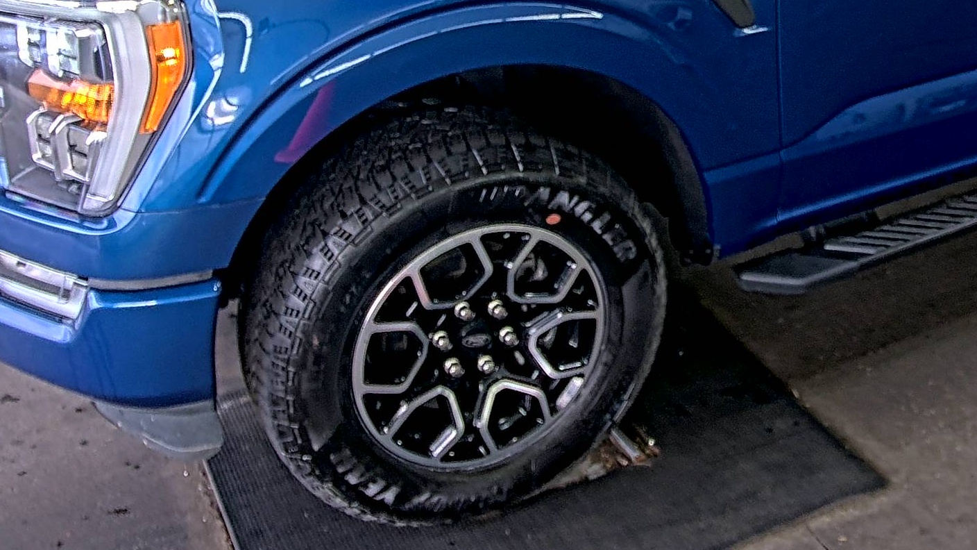 2023 Ford F-150 XLT AWD