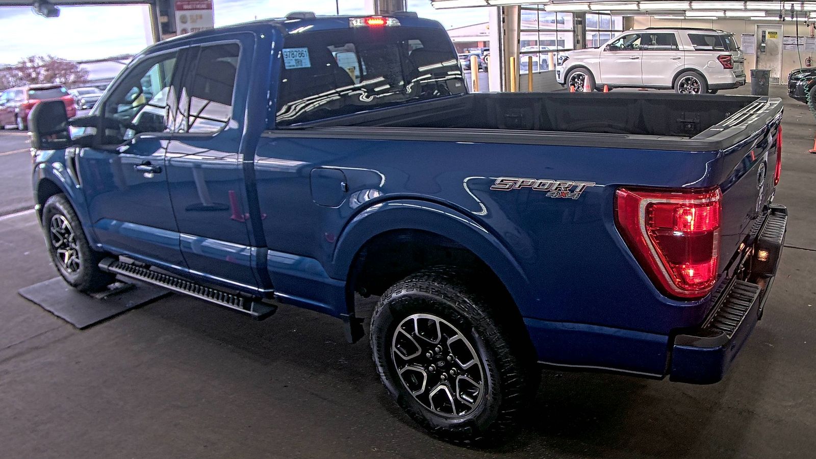 2023 Ford F-150 XLT AWD