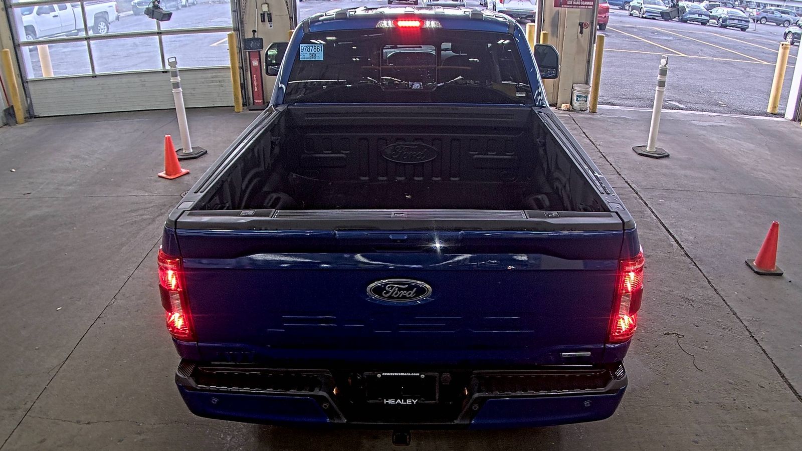 2023 Ford F-150 XLT AWD